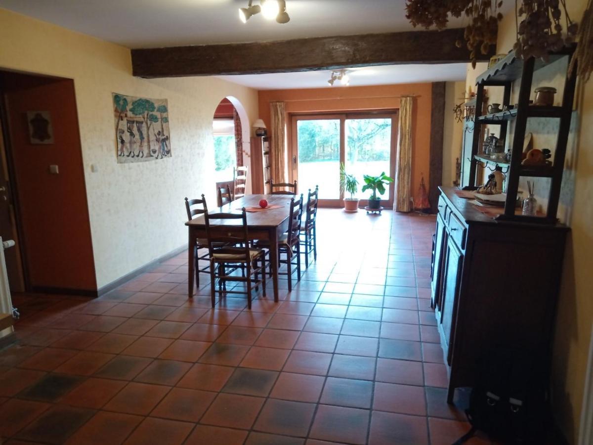 Le Vieux Noyer Bed and Breakfast Nassogne Buitenkant foto